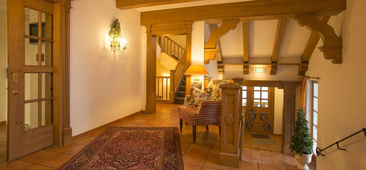 Donner Hotel 3*